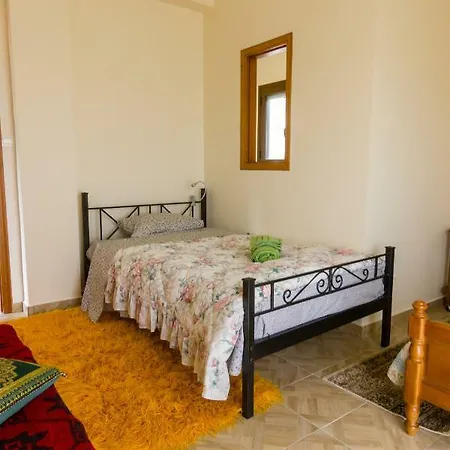Thodoris's Rock House Leonidio